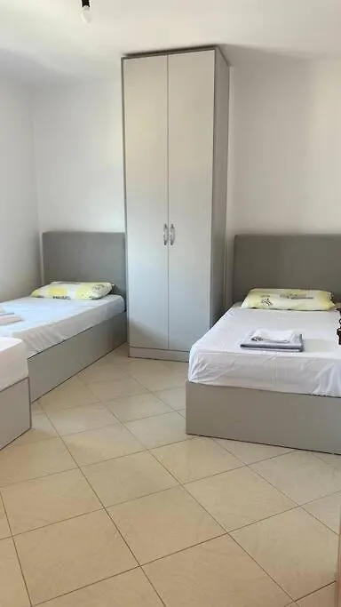 Good Times & Tan Lines Apartment Durrës Albanien